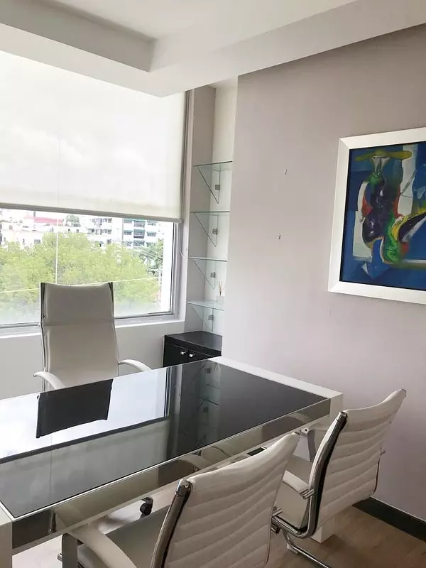 oficinas y locales comerciales - Local corporativo en Bella vista  8