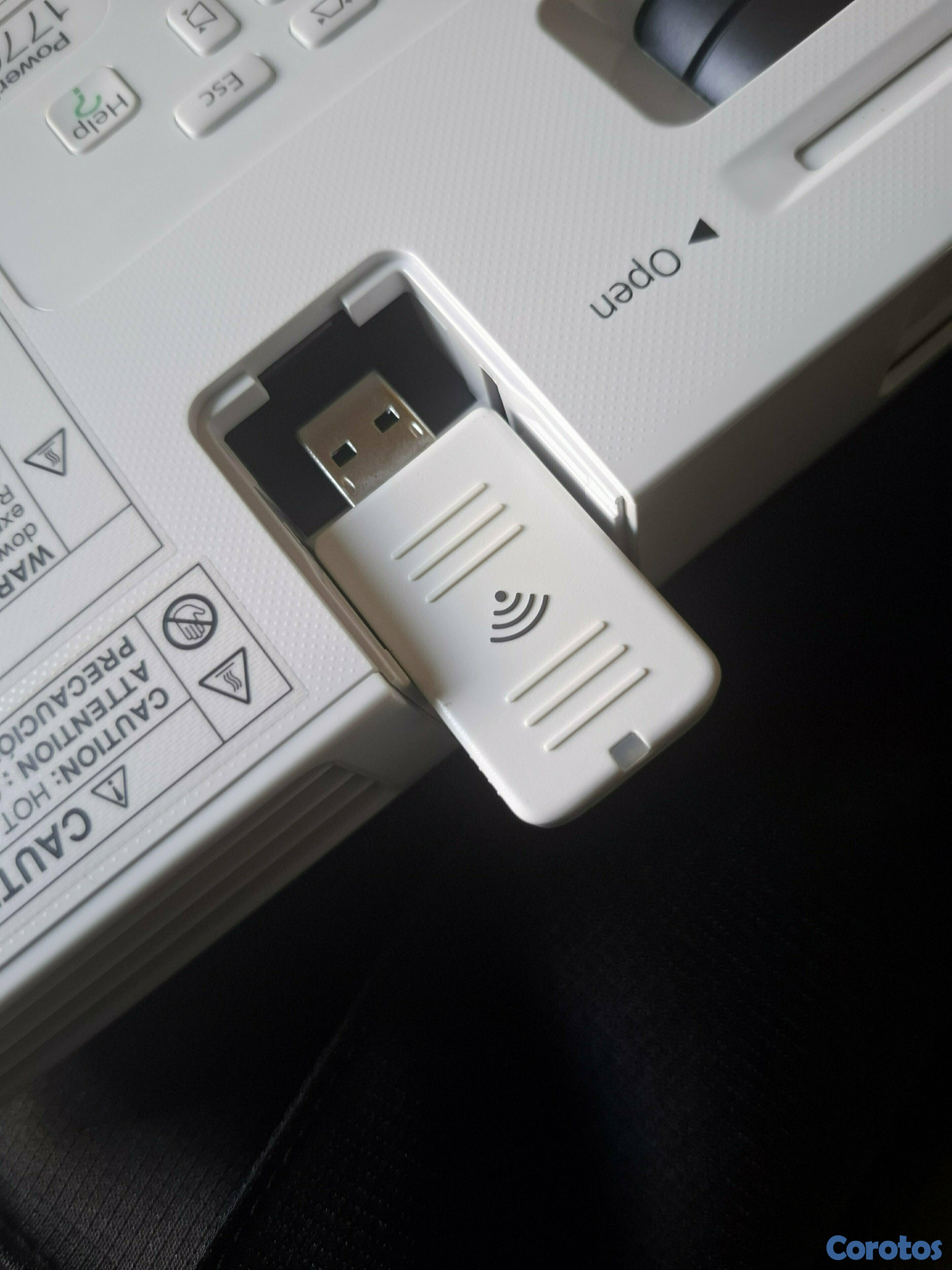 accesorios para electronica - Projector Epson 3LCD 3000 Lumens 2