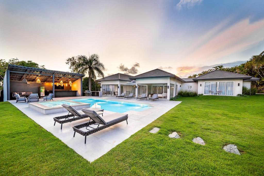 casas vacacionales y villas - El estilo de vida que mereces
Exquisita Villa en Casa De Campo  7
