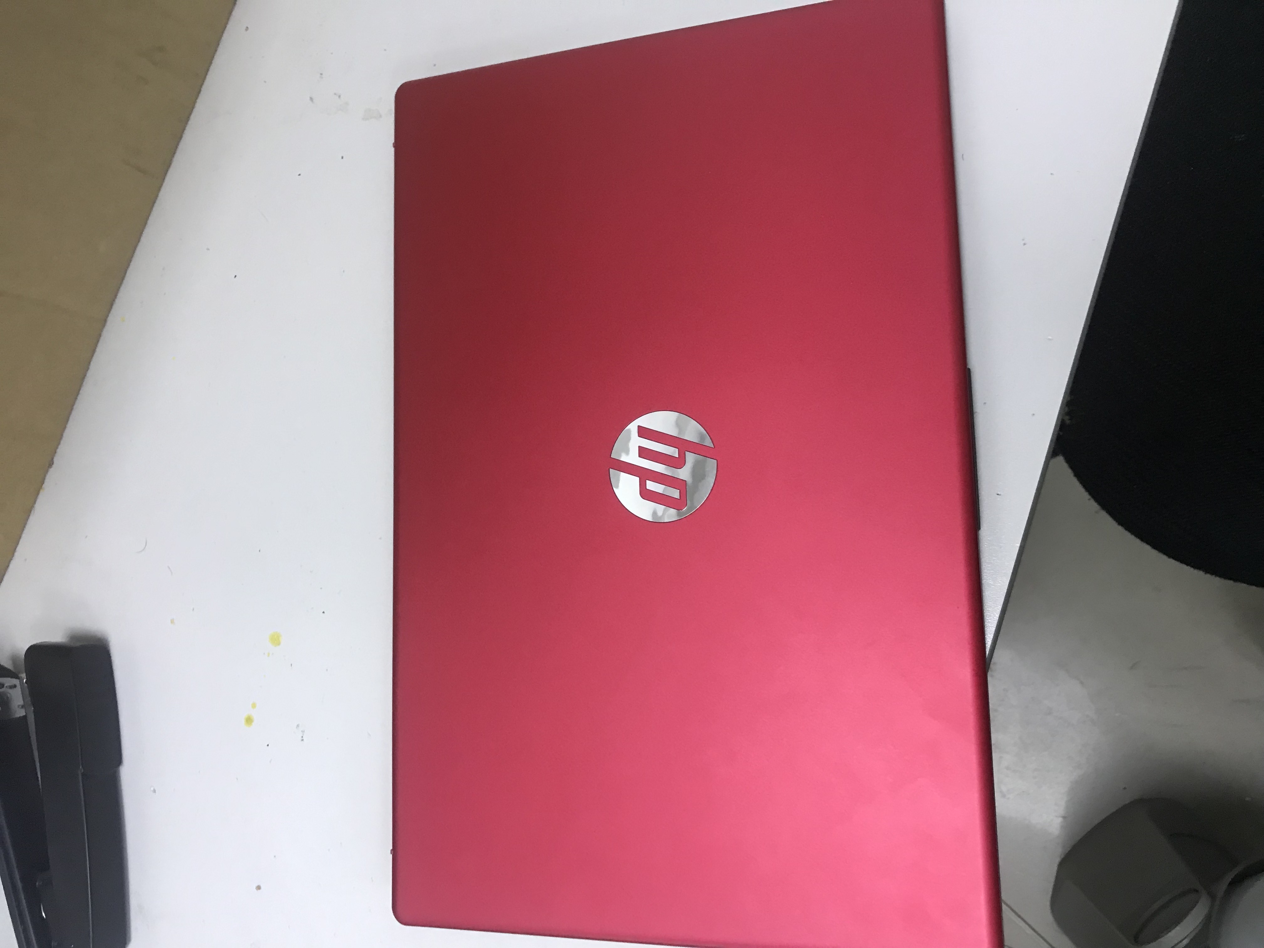 computadoras y laptops - Laptop HP 15 2024, como nueva,  2