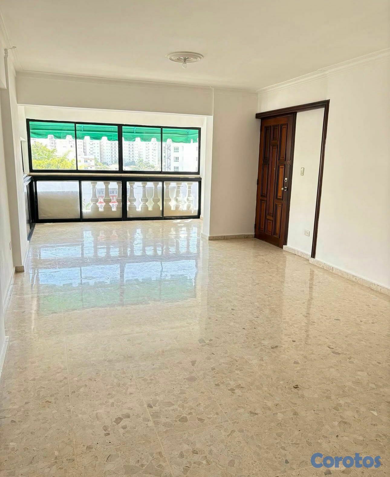 apartamentos - Alquilo en 📍Cacicazgo US$950 (no negociable) Mant 8