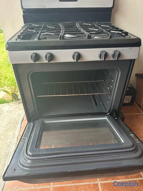 cocina - Estufa Whirlpool de gas 5 quemadores, panel digital parte trasera.  4