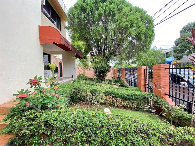 casas - Venta de casa en los cerros de Arroyo Hondo Distrito Nacional de 525mts 9