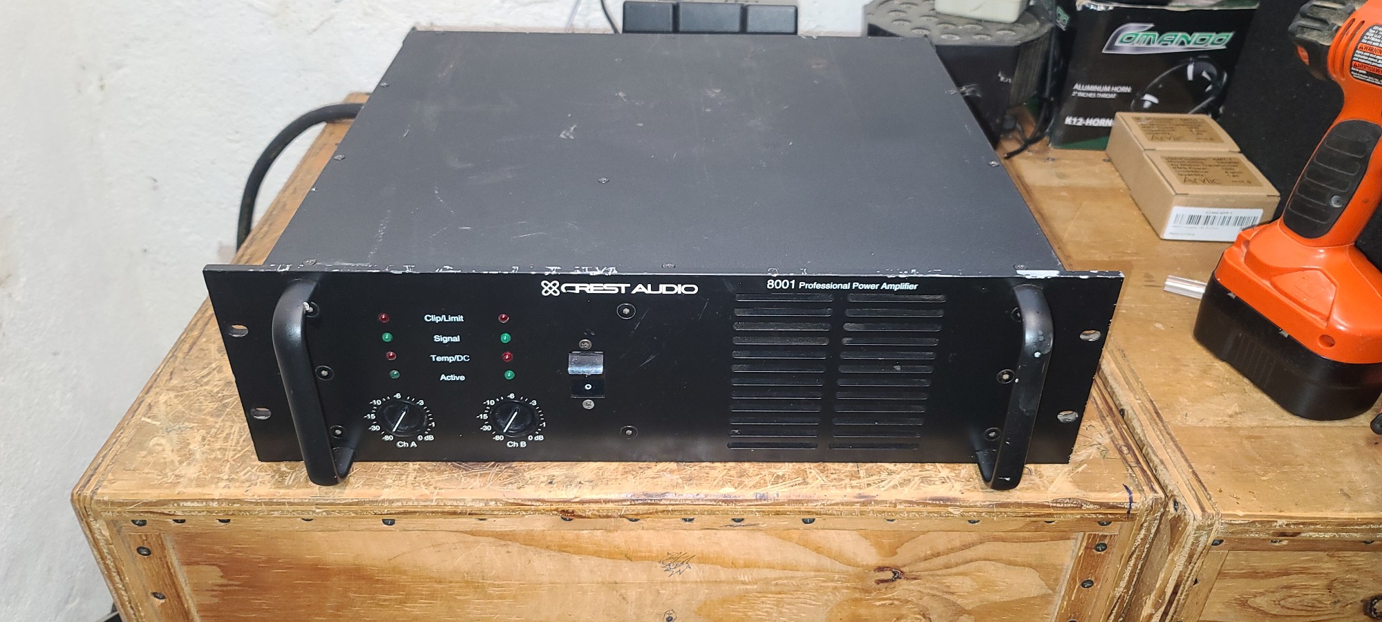 otros electronicos - Crest audio 8001 como nuevo  0