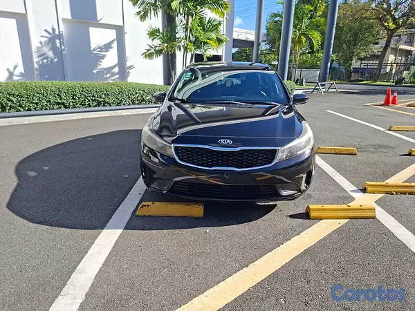 carros - KIA FORTE 2018 - Único dueño - Seguro Full Pago 8