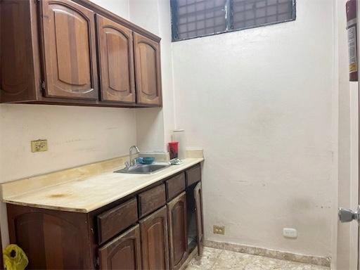 oficinas y locales comerciales - Propiedad comercial en Venta en la fe  1