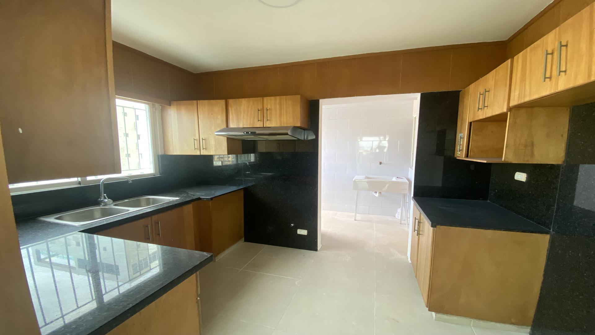 apartamentos - ALQUILER APARTAMENTO 3 HABITACIONES Y 2 PARQUEOS-EVARISTO MORALES 3
