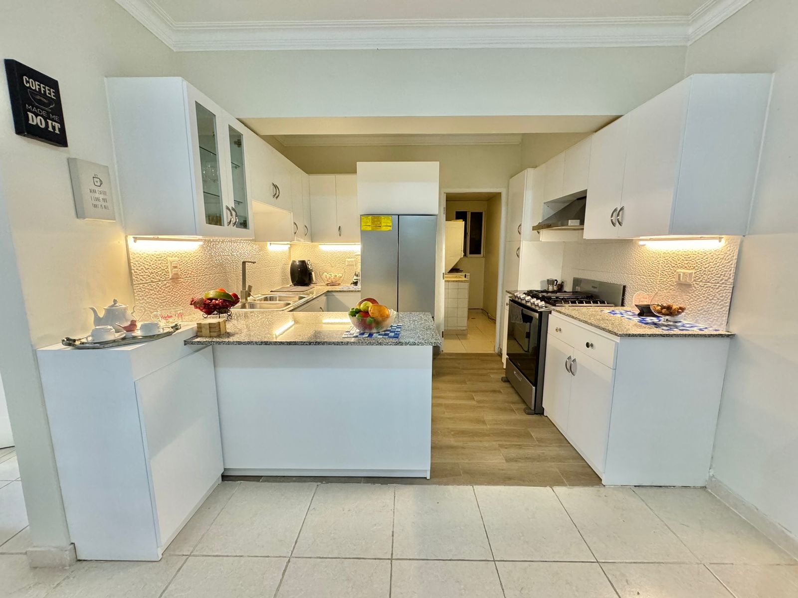 apartamentos - Vendo tercer nivel Esperilla dos hab dos parqueos  3