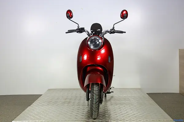 motores y pasolas - MOTO TIPO VESPA ELECTRICO 3