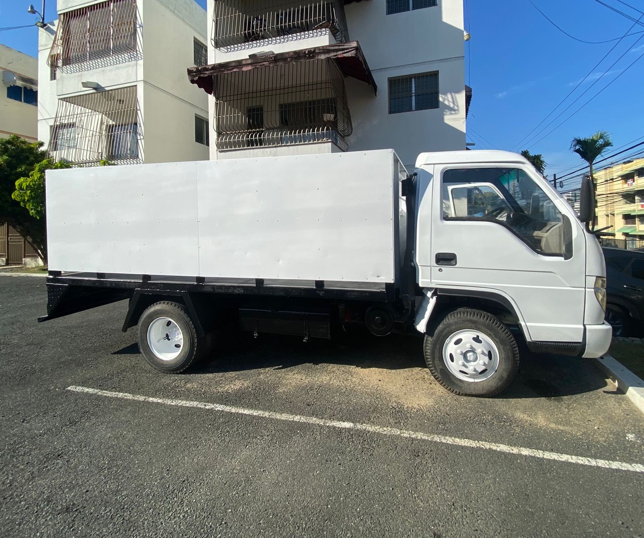 camiones y vehiculos pesados - Camión Forland 2015  1