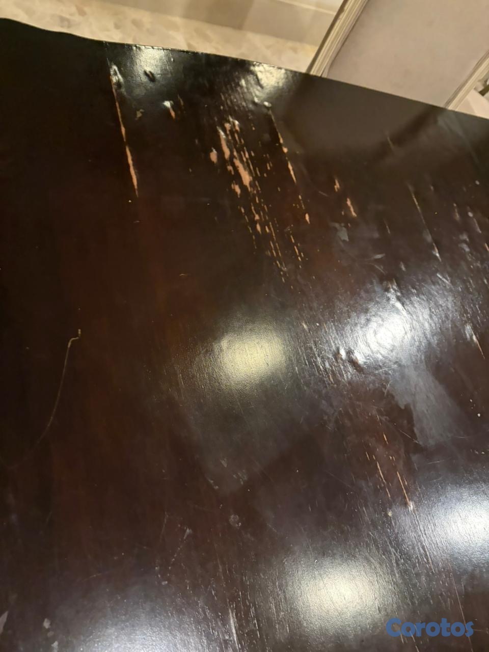 muebles y colchones - Comedor en madera, con 8 sillas y 1 butaca  4