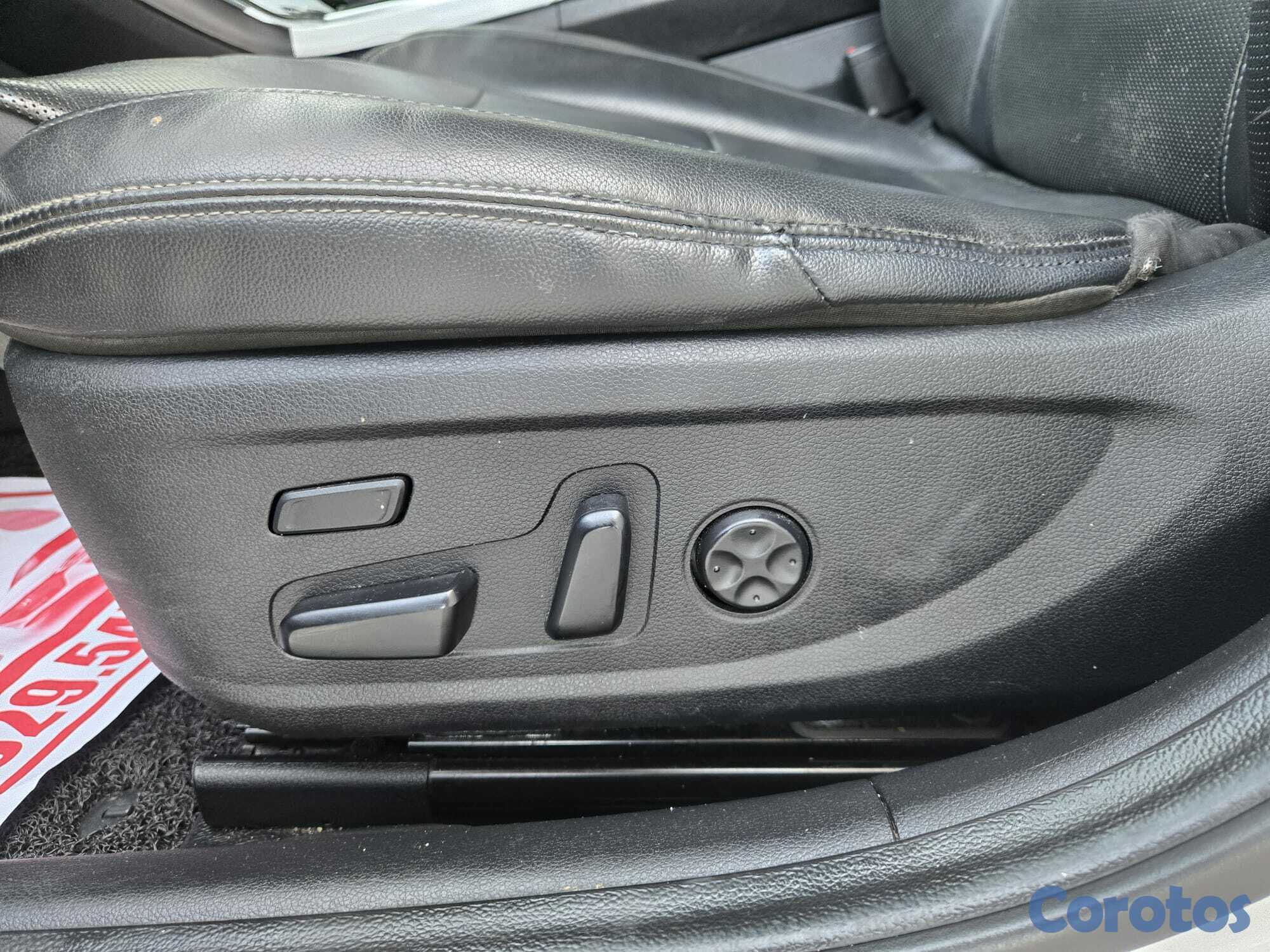 carros - HYUNDAI GRANDEUR 2018 GRIS 9