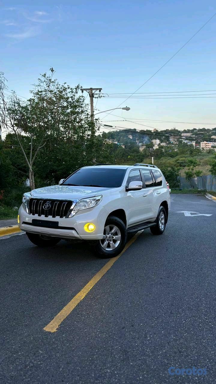 jeepetas y camionetas - Toyota land cruicer prado txl 2014 5