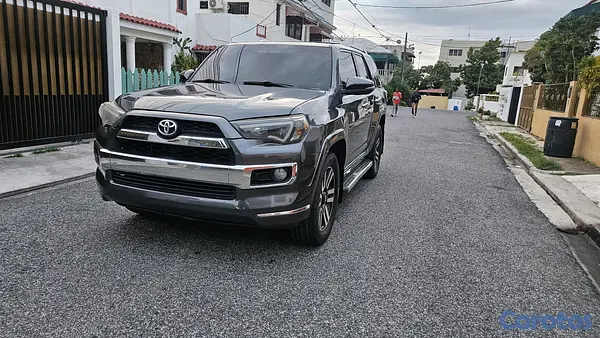 jeepetas y camionetas - Toyota 4runner límited 2016 6