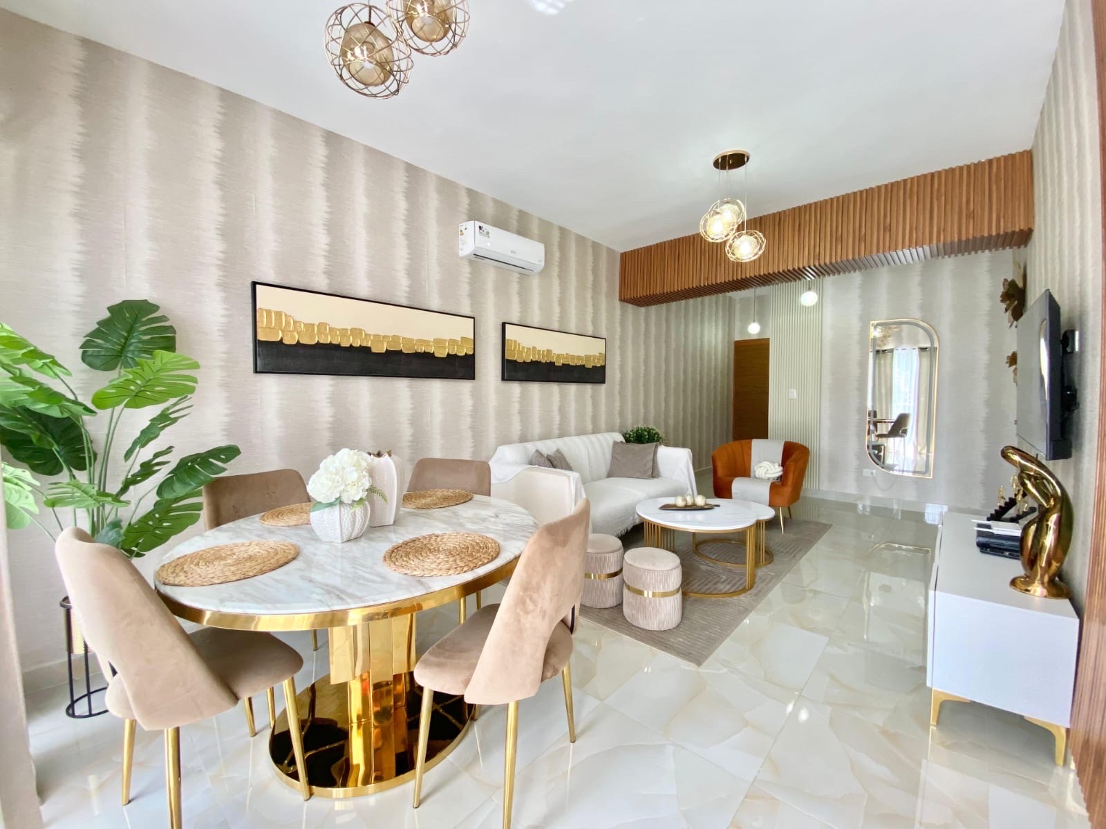 apartamentos - Naco, amueblado, 2 habitaciones, 2 parqueos 