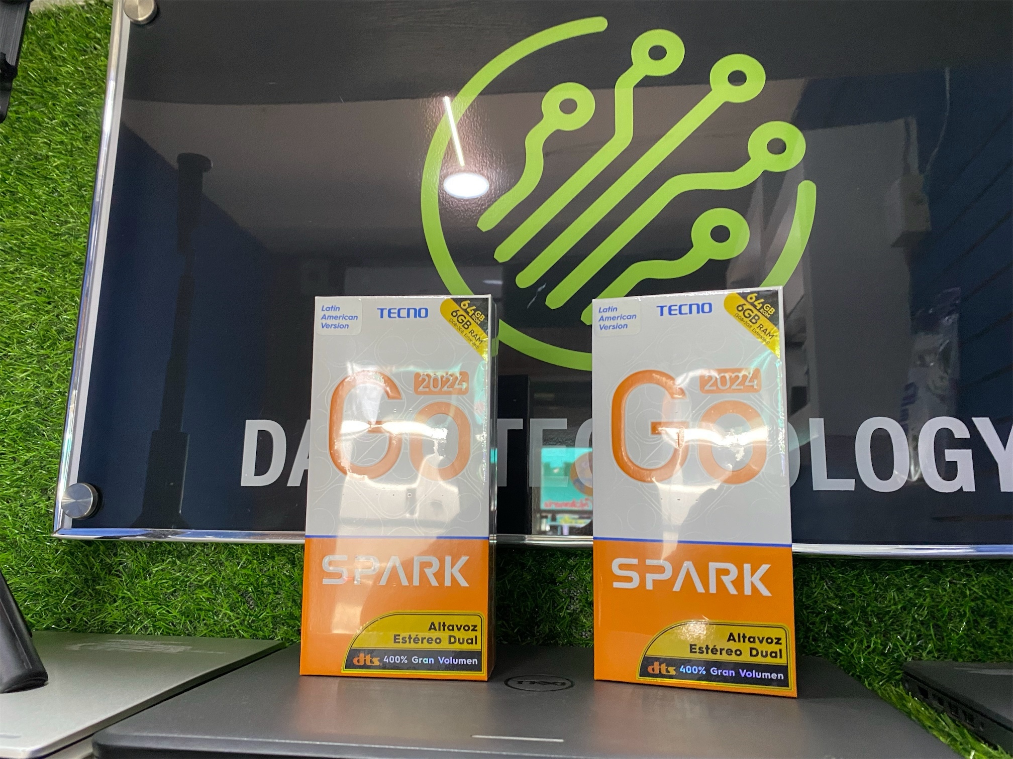 celulares y tabletas - TECNO GOO Sparck 2024 7