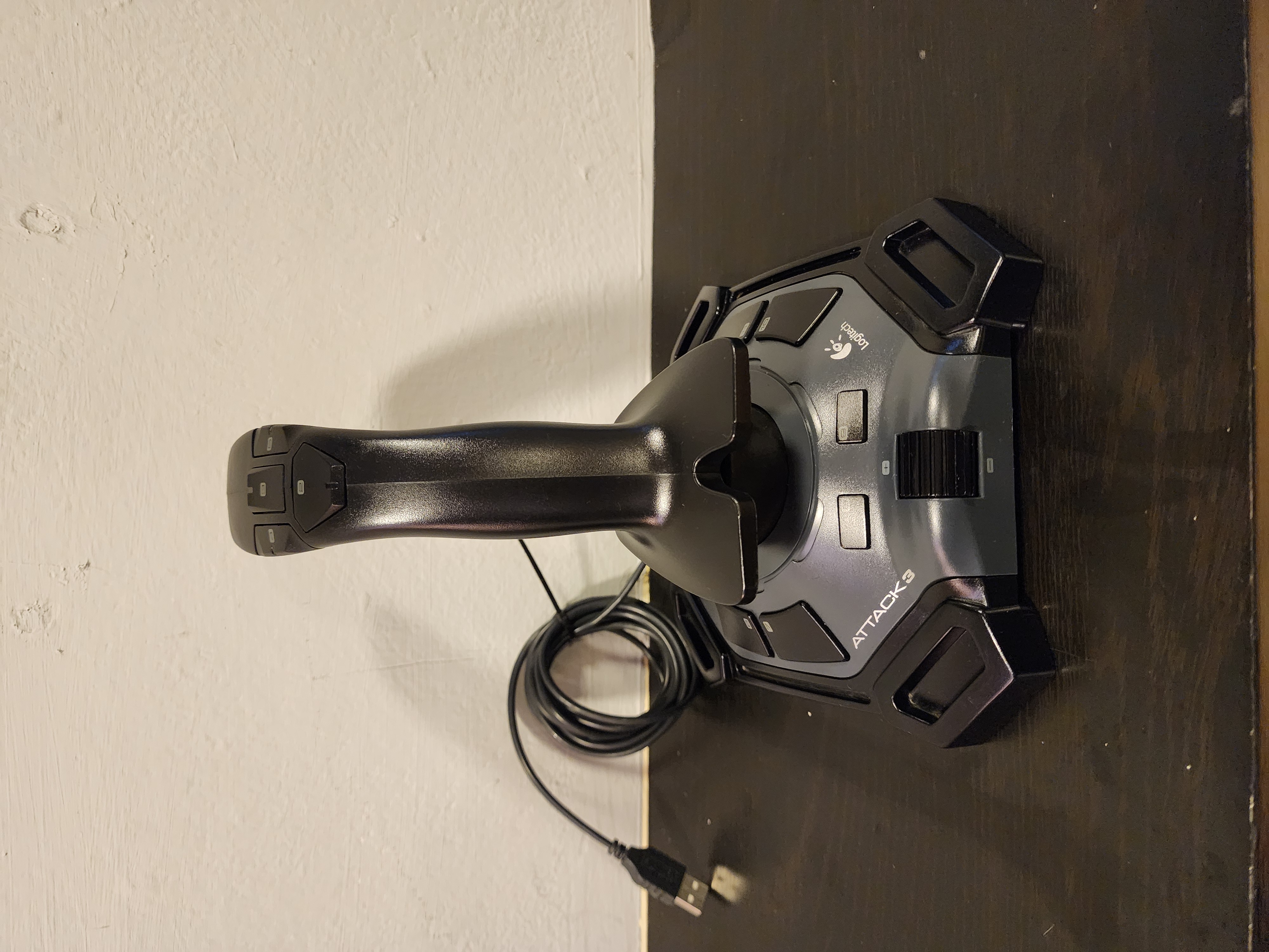 consolas y videojuegos - Joystick Logitech Attack 3  1