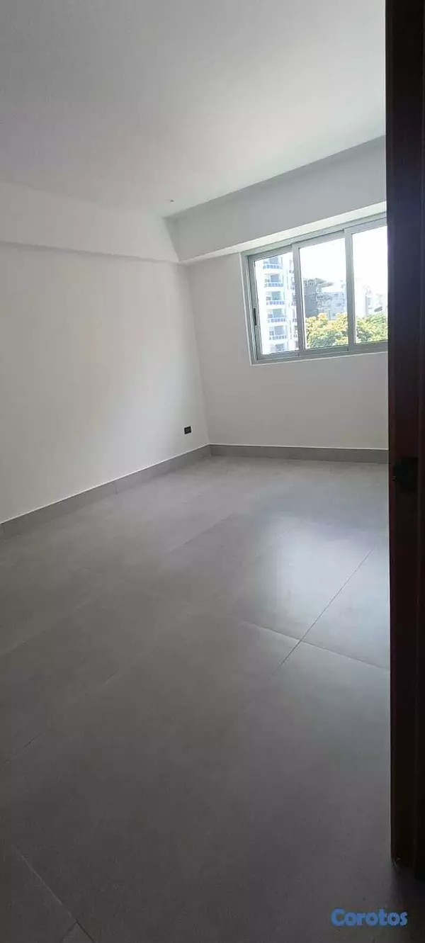 apartamentos - Urb. Real, Coqueto apartamento en excelente torre 8