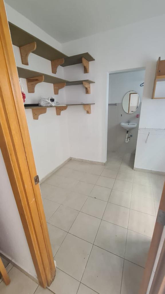 apartamentos - Alquilo apartamento en El Millón 5