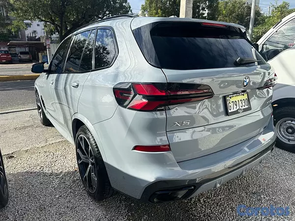 jeepetas y camionetas - BMW X5 Package M año 2024 6