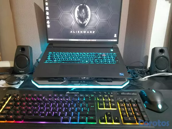 computadoras y laptops - Vendo ALIENWARE M-18 R2 1