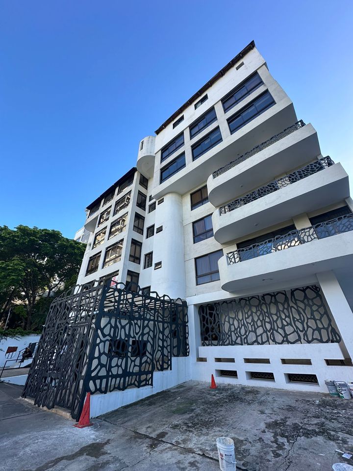 apartamentos - Apartamento amueblado en alquiler en Piantini 0