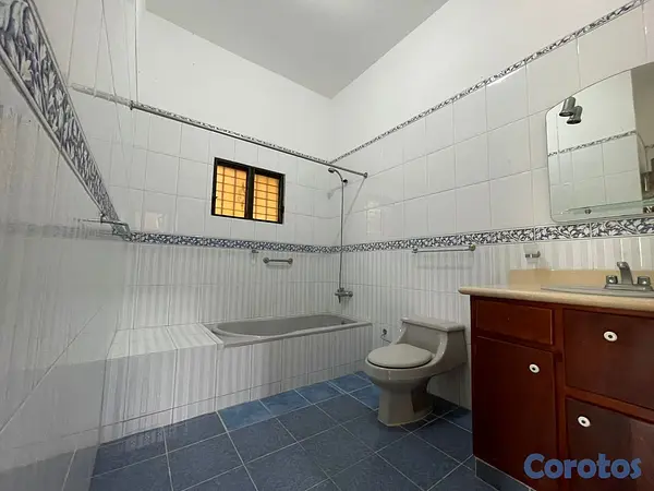 casas vacacionales y villas - Vendo Casa 3 Niveles (VISTA AL MAR) en  PUERTO PLA 7