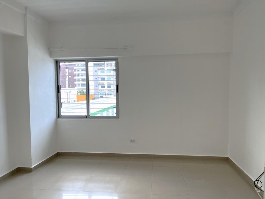 apartamentos - Apartamento en alquiler #24-304 con 2 habitaciones, Vestier, P. Electrica, Gym. 4