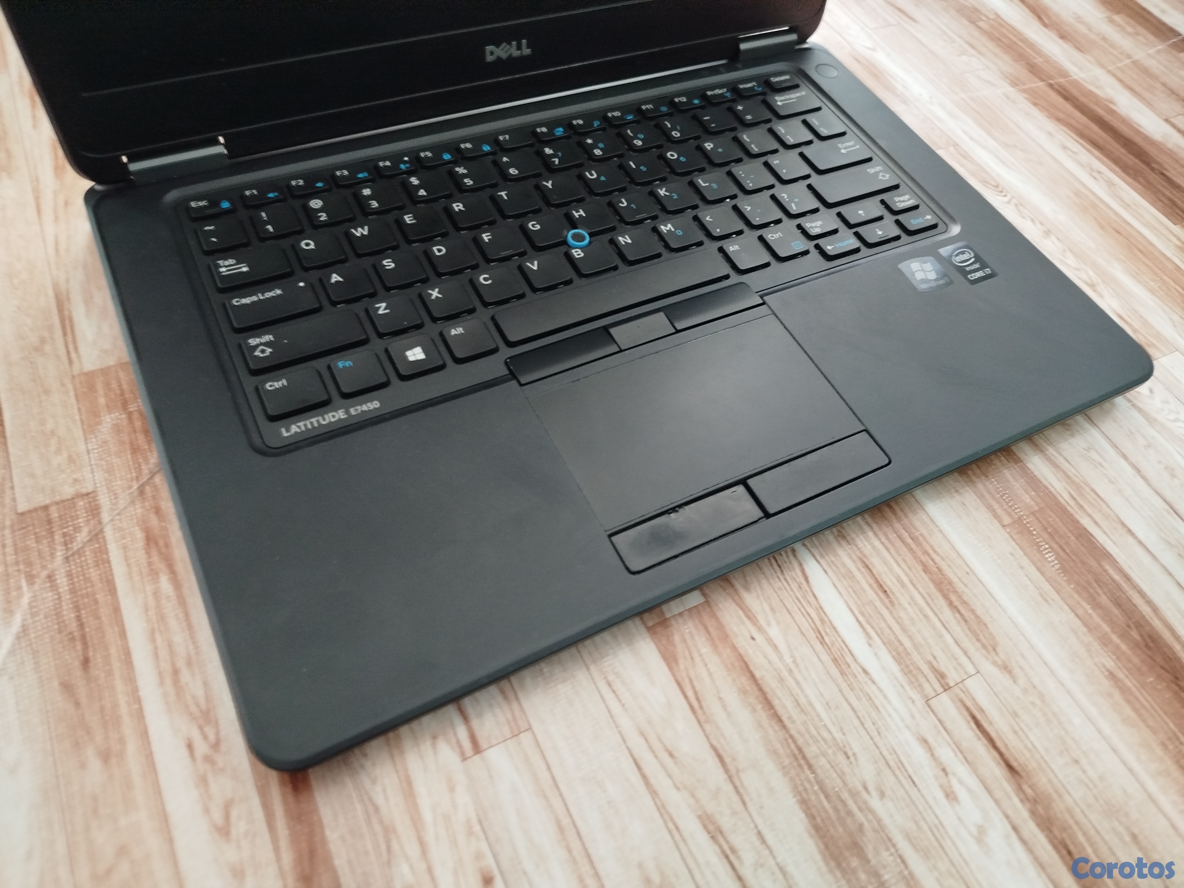 computadoras y laptops - LAPTOP DELL 14" i7 5ta SSD 8RAM TECLADO ILUMINADO. 5