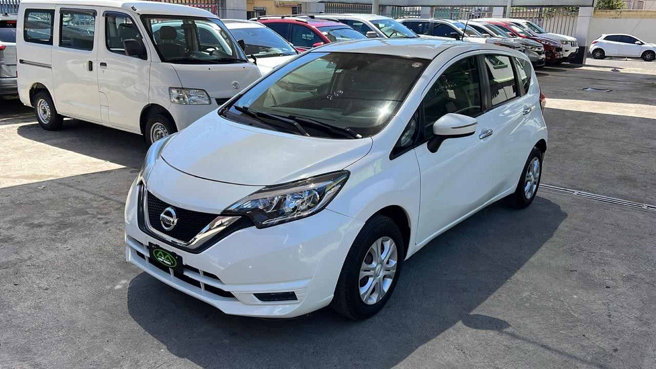 carros - Nissan Note 3