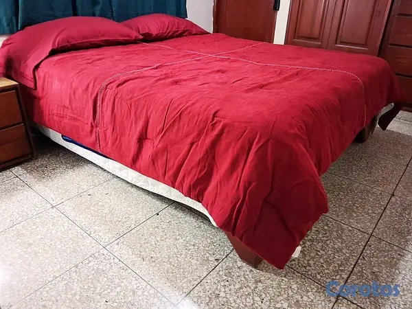 muebles y colchones - Colcha Queen/Full Reversible + 2 Fundas  7