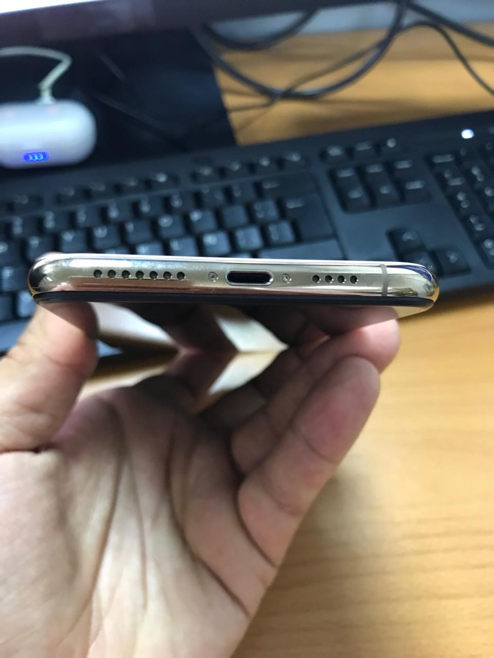 celulares y tabletas - Apple iPhone Xs Max 256 GB - Gold (USA) TURBO SIM 8