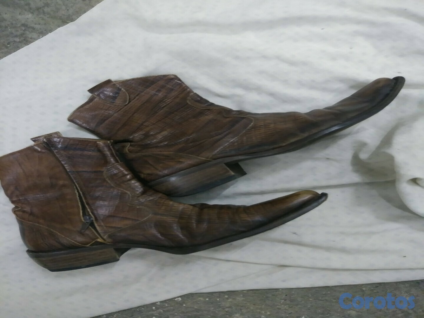 ropa para hombre - Botas talla 7 4