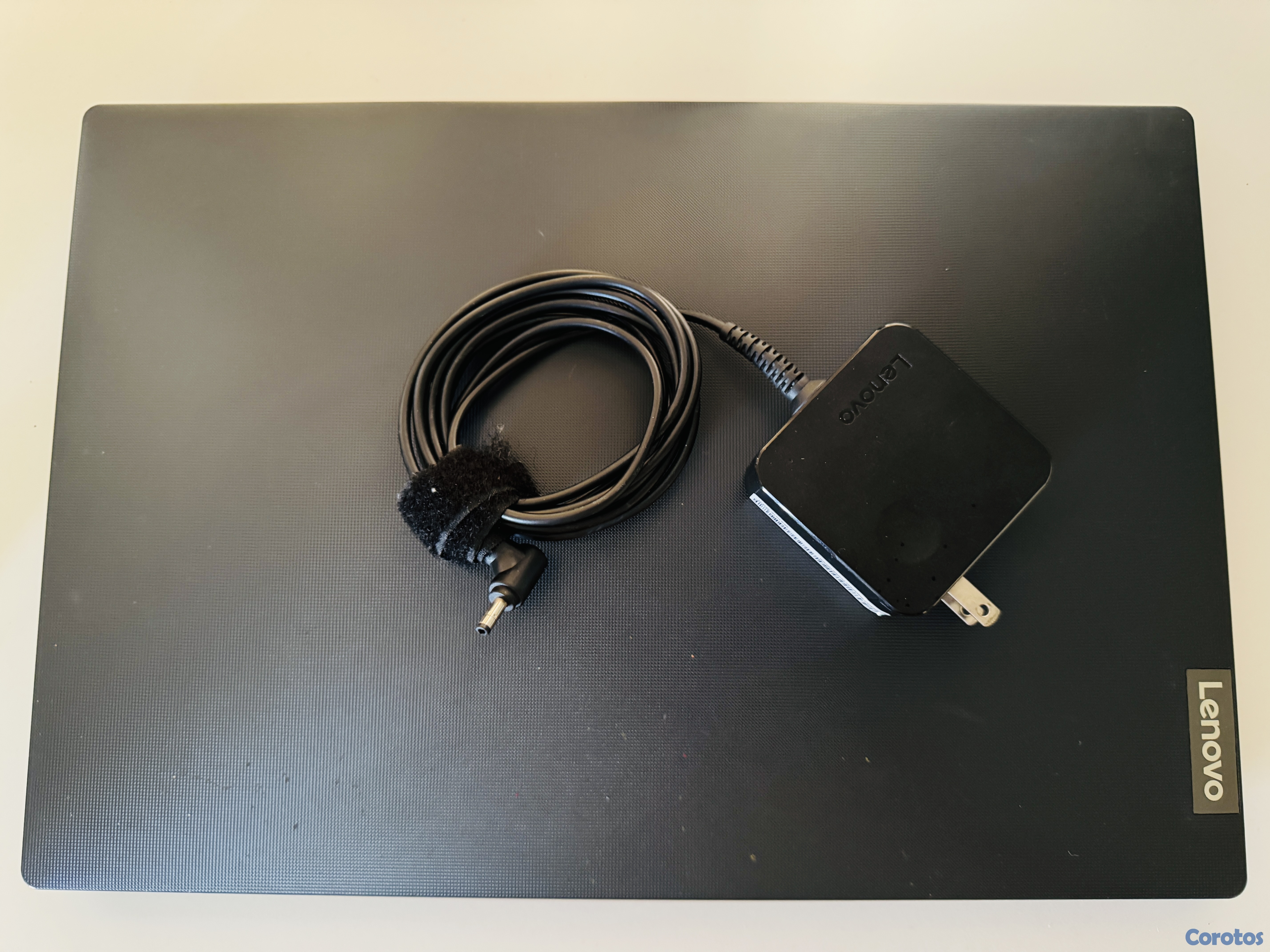 computadoras y laptops - Lenovo Ideapad S145, AMD A6-9225, 2.6GHz 5