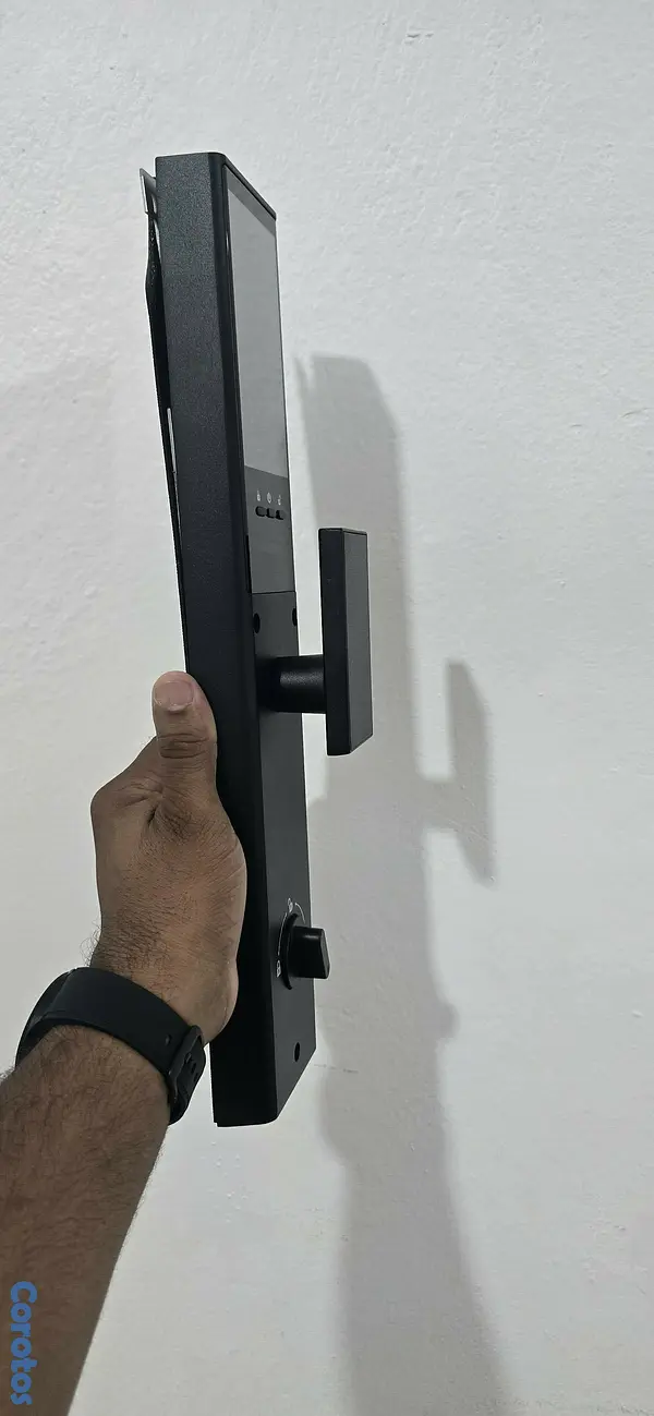 decoración y accesorios - Cerradura Smart 830-16023 con Cámara y App Tuya 4