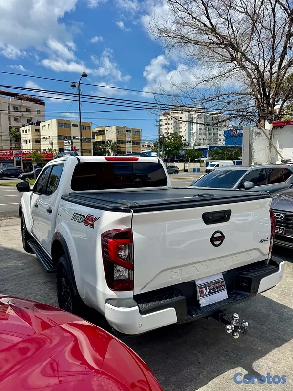 jeepetas y camionetas - Nissan Navara Pro-4X 2022 6