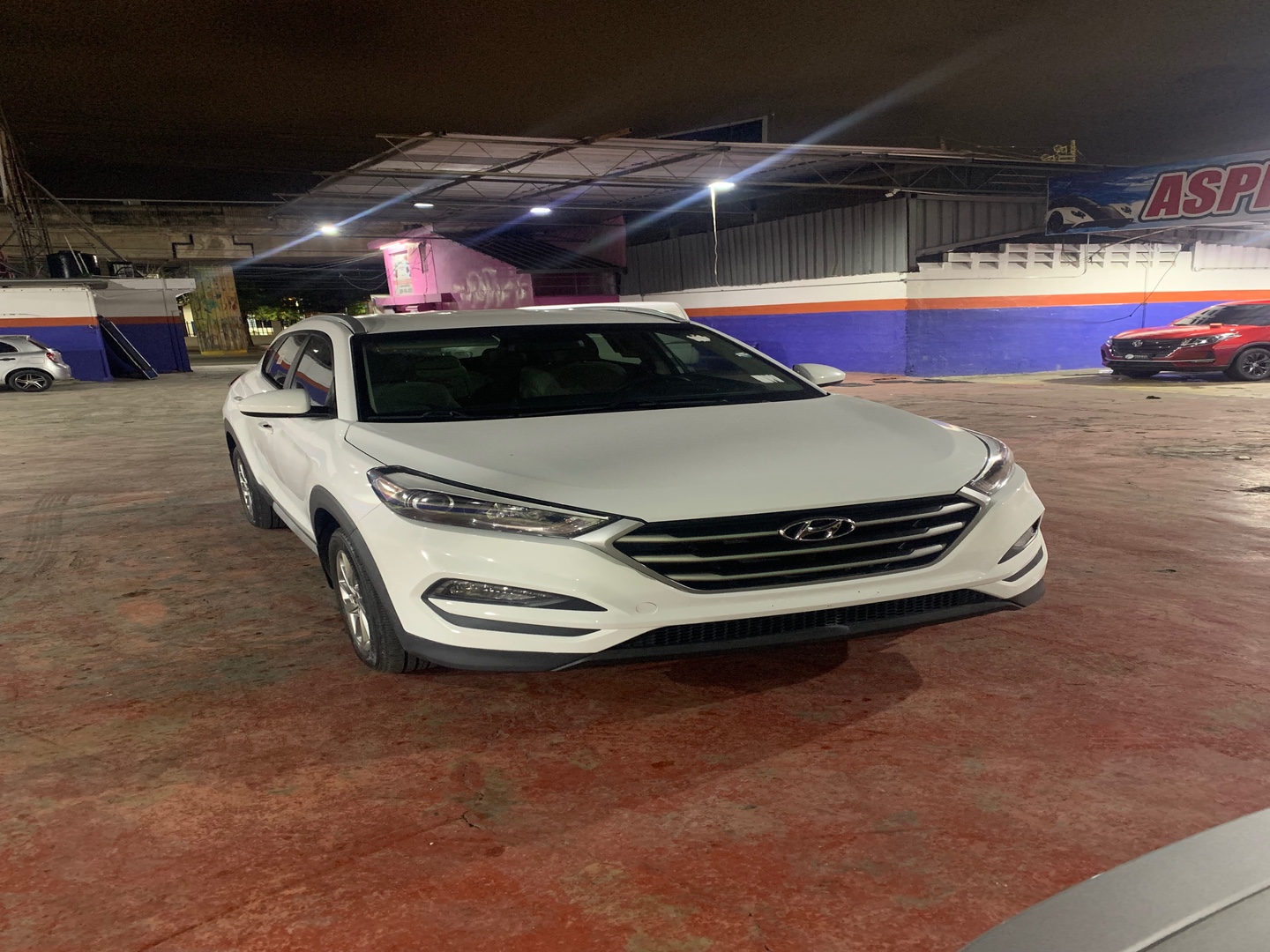 jeepetas y camionetas - Hyundai Tucson SEL 2018.  1