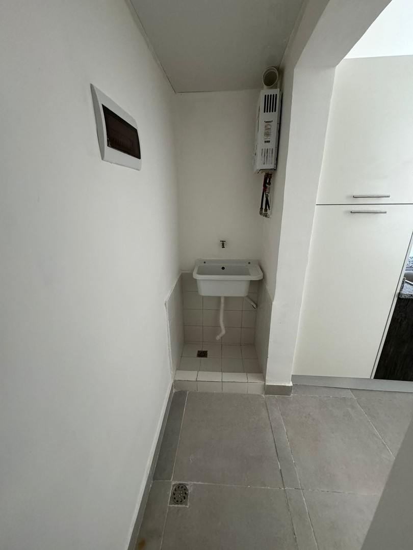 apartamentos - Apartamento Nuevo en Venta
BELLA VISTA SUR
USD 167,000.00

 5