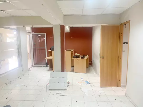 oficinas y locales comerciales - Local en el Millon 6