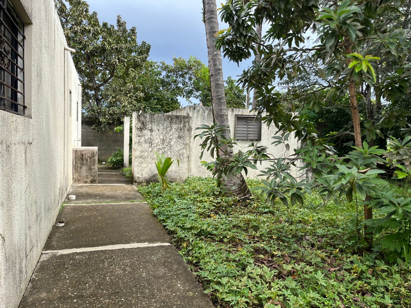 casas - Se Vende Casa para Remodelar en urbanización de Puerto Plata,RD. 🏡🌊