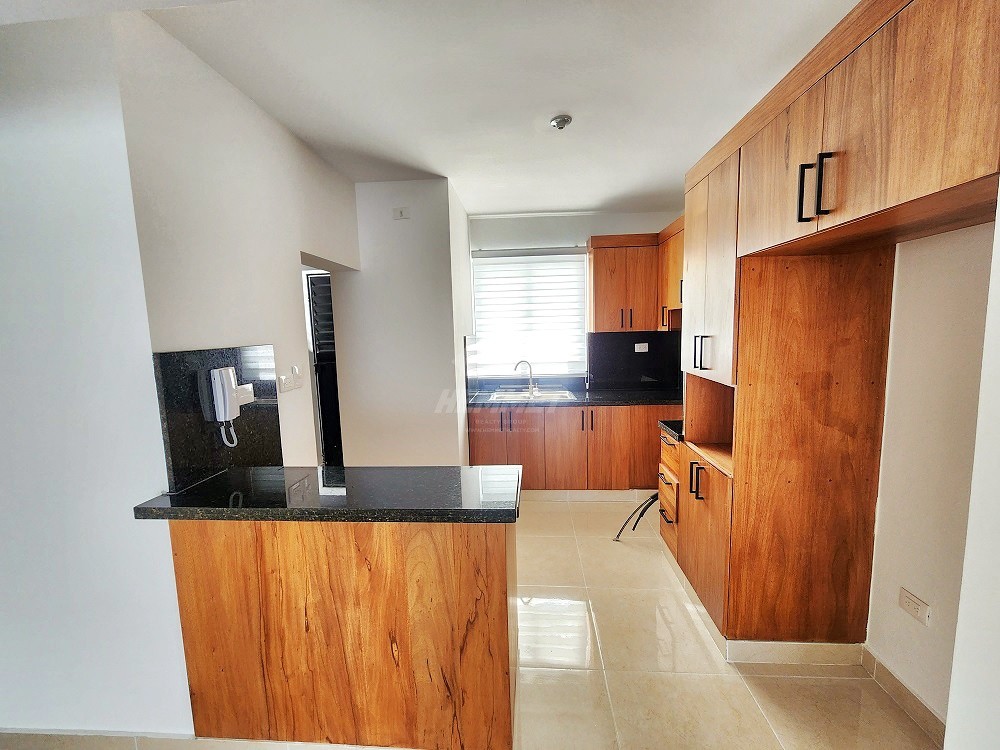 apartamentos - TORRE ASCENSOR PISCINA Y GIMNASIO PROXIMO PUCMM SANTIAGO  0