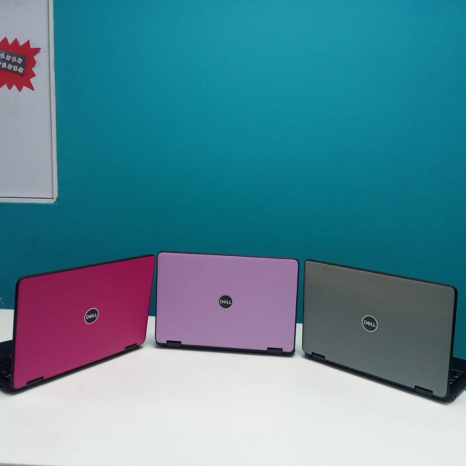 computadoras y laptops - Laptop, Dell Latitude 3190 2-in-1 / 10th Gen, Inte