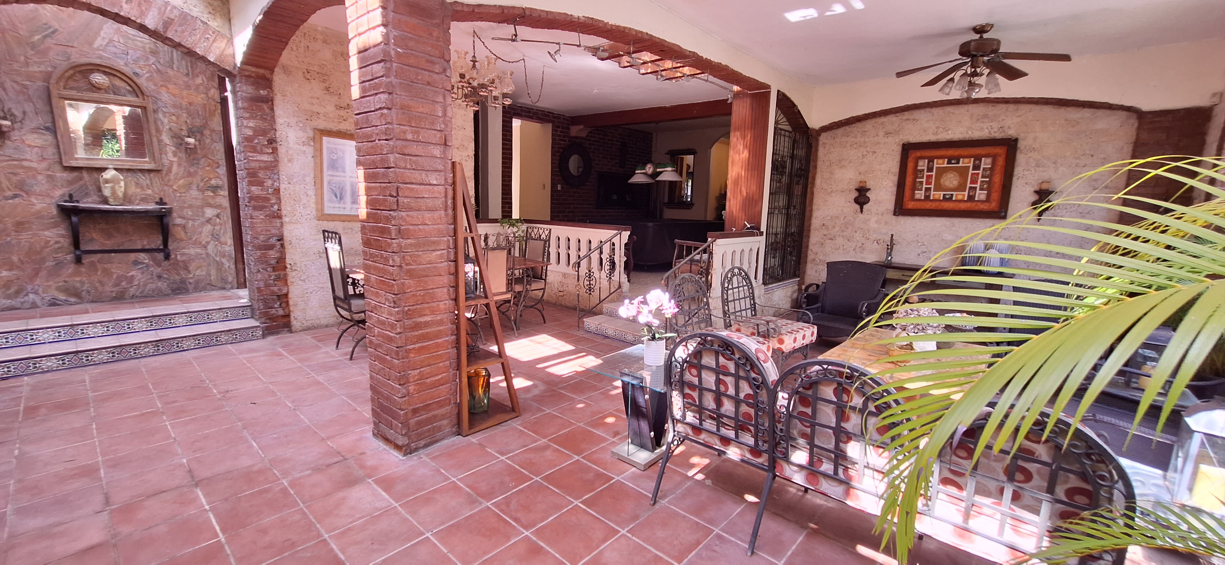 casas - Casa colonial de 4 habitaciones en Gazcue 2