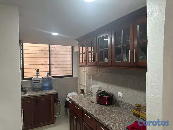 apartamentos - Alquiler Apartamento de 3 Habitaciones, Bella Vist 4