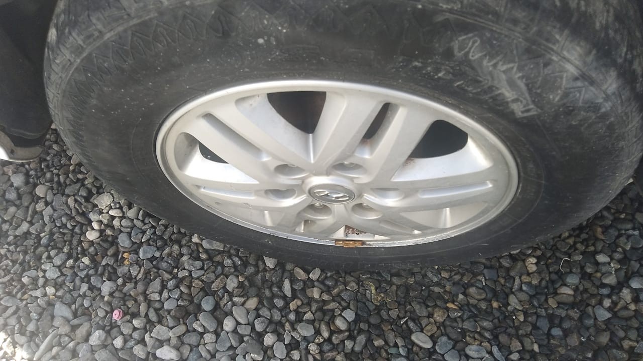 jeepetas y camionetas - HYUNDAI  STAREX 2017 BLANCA 6