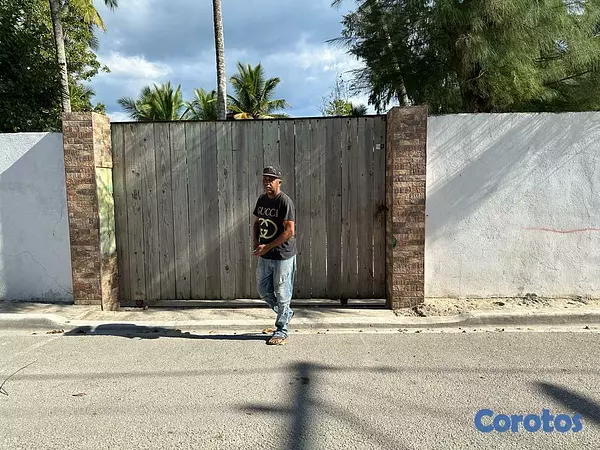 solares y terrenos - SOLAR EN VENTA CON PLAYA PRIVADA Y CASA EN GUAYACA 7