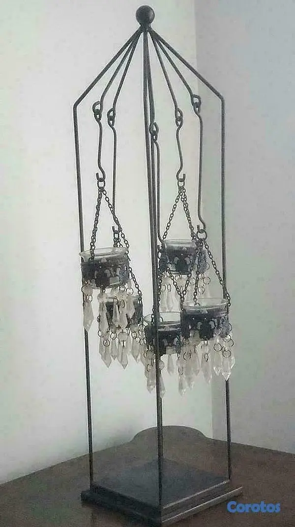 decoración y accesorios - Candelabro Torre, de mesa en hierro 
Chandelier 2