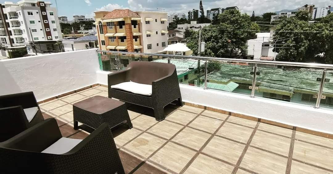 apartamentos - Penthouse 3er y 4to piso en villa Olga 200mt2 con terraza privada 