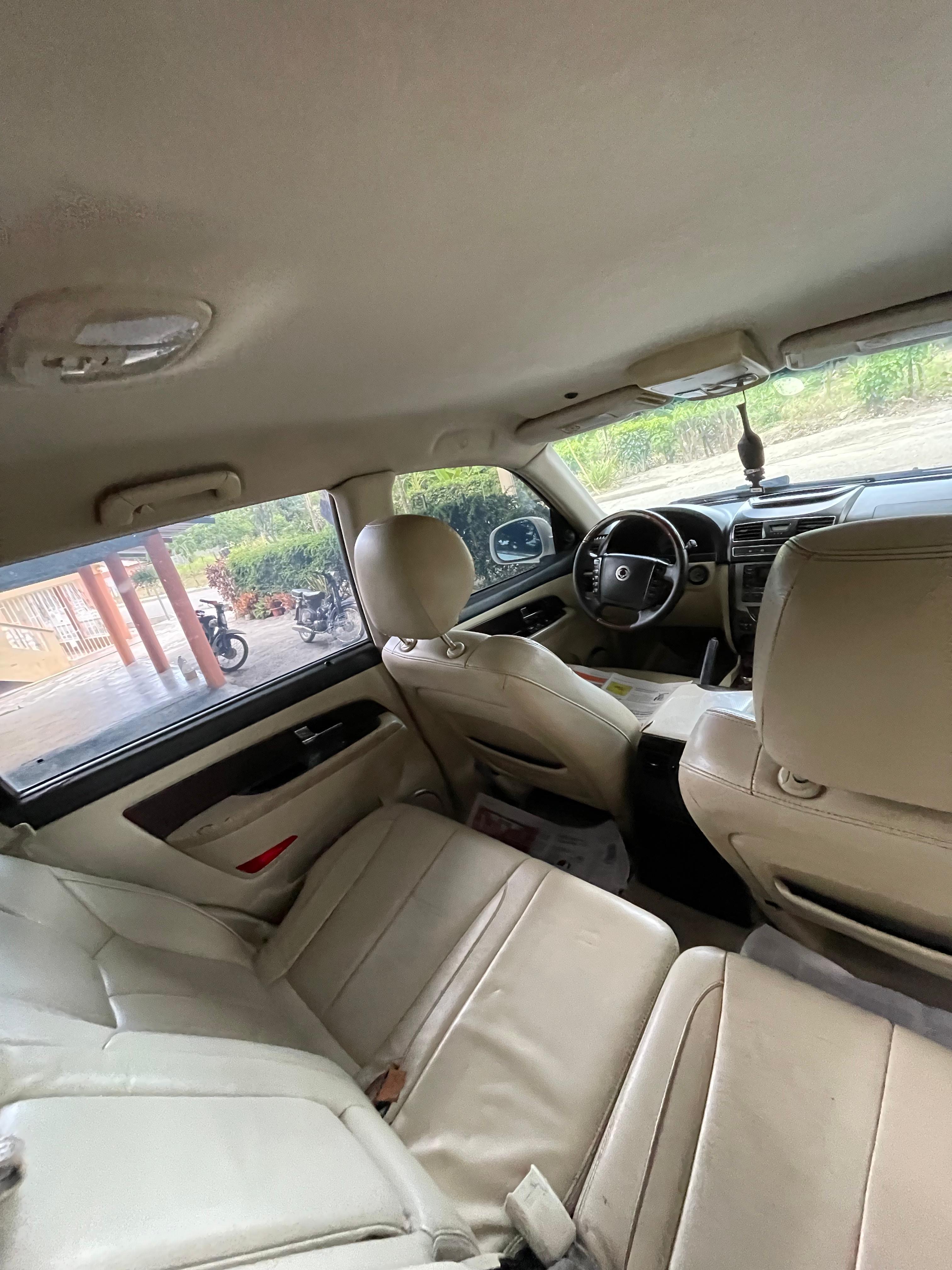 jeepetas y camionetas - Ssangyong Rexton W 2013 2