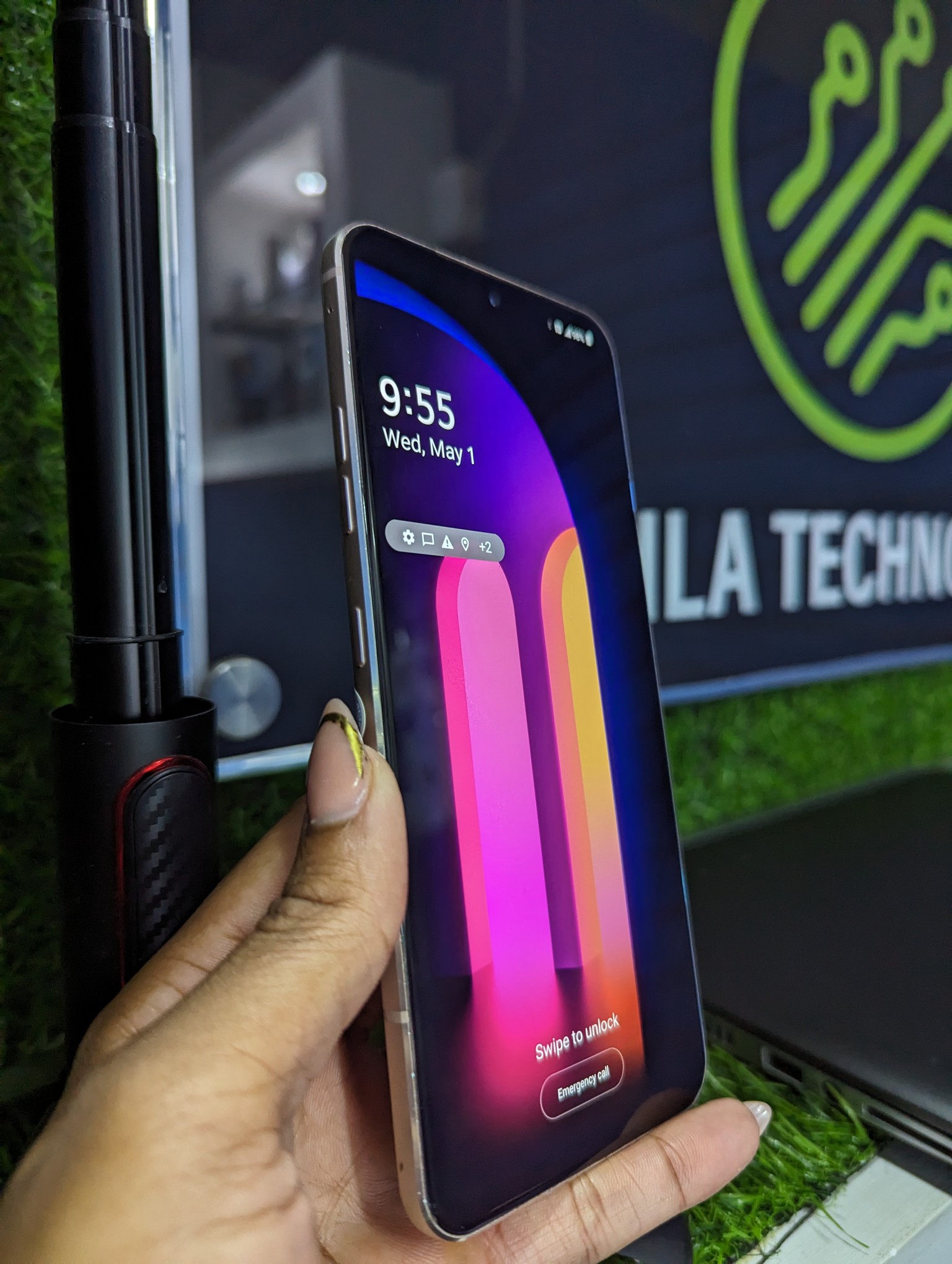celulares y tabletas - LG V60 disponible  3